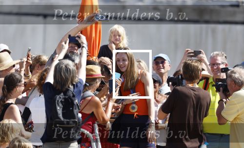 Scheveningen 12 augustus 2024
Aankomst olympische sporters in scheveningen . Humberto Tan presenteert het programma. Femke Bol
