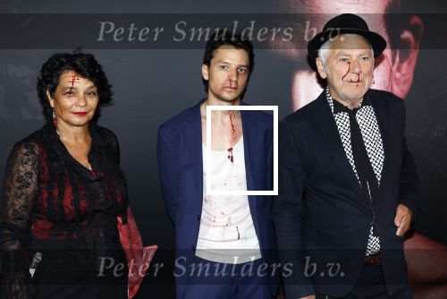 Amsterdam 16 augustus 204
Premiere Jimmy in Tuschinski. Hans Dagelet met vrouw en ...