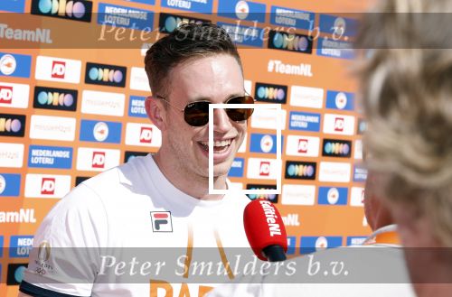 Scheveningen 12 augustus 2024
Aankomst olympische sporters in scheveningen . Humberto Tan presenteert het programma..
Harrie Lavreysen