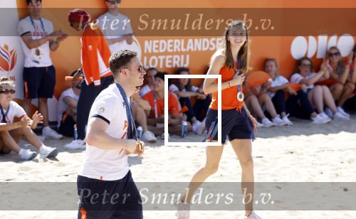 Scheveningen 12 augustus 2024
Aankomst olympische sporters in scheveningen . Humberto Tan presenteert het programma..
Harrie Lavreysen en Femke Bol
