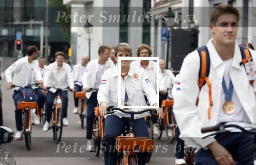 Den Haag 13 augustus 2024
De Olympische sporters die een medaille gehaald hebben worden ontvangen door premier Dick Schoof .