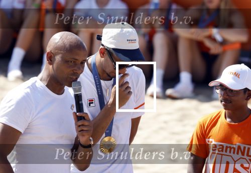 Scheveningen 12 augustus 2024
Aankomst olympische sporters in scheveningen . Humberto Tan presenteert het programma.