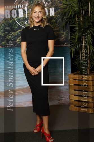 Hilversum 23 augustus 2024
Presentatie deelnemers expeditie Robinson 2024 . De presentatoren zijn Art Rooijakers en Nicolette Kluijver .
De deelnemers zijn Nouchka Fontijn Ymre Stiekema Vincent Visser Thomas v d Vlugt Hamza Othman Kimmylien Nguyen Jamie Kames Julie Reinders Ramon Brugman Joy v Swieten Billy Dans Ellemieke Vermolen Rikkie Kolle Ouassima Tajmout  Marijn Kuipers Farja Farvardin (FawryNotSawry) Kiran Badloe  en Timor Steffens