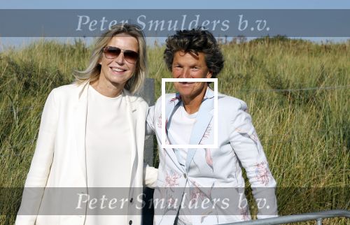 Scheveningen 27 augustus 2024
Afscheids feestje van Mark Rutte bij strandtent Culpepper. Kasja Ollongren met partner Irene v d Brekel