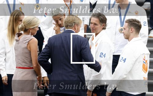 Den Haag 13 augustus 2024
Alle medaillewinnaars bij de olympische spelen op bezoek bij Koning Willem Alexander en Koningin Maxima op huis ten Bosch . oa aanwezig Femke Bol Sifan hassan Harrie Lavreysen Sharon v Rouwendaal Worthy de Jong Marit Bouwmeester Roy v d Berg de Hockey heren de hockey dames en alle roeiers.. Pieter v d Hoogenband