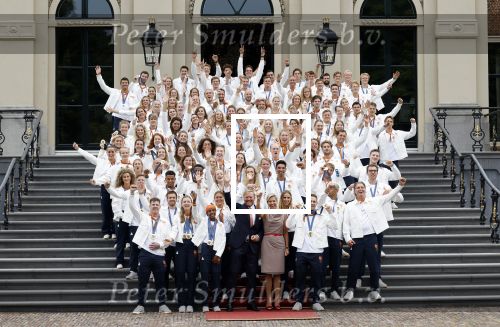 Den Haag 13 augustus 2024
Alle medaillewinnaars bij de olympische spelen op bezoek bij Koning Willem Alexander en Koningin Maxima op huis ten Bosch . oa aanwezig Femke Bol Sifan hassan Harrie Lavreysen Sharon v Rouwendaal Worthy de Jong Marit Bouwmeester Roy v d Berg de Hockey heren de hockey dames en alle roeiers.