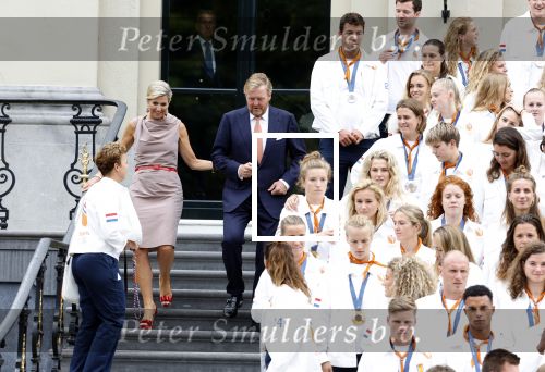 Den Haag 13 augustus 2024
Alle medaillewinnaars bij de olympische spelen op bezoek bij Koning Willem Alexander en Koningin Maxima op huis ten Bosch . oa aanwezig Femke Bol Sifan hassan Harrie Lavreysen Sharon v Rouwendaal Worthy de Jong Marit Bouwmeester Roy v d Berg de Hockey heren de hockey dames en alle roeiers.