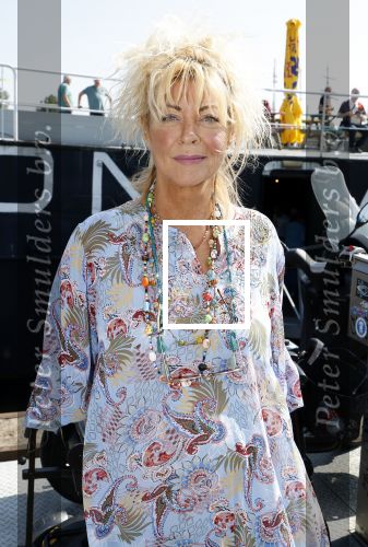 Amsterdam 31 augustus 2024
50 jaar Radio Veronica op het veronica schip.
Aanwezig oa Tineke de Nooij Wil Luikinga Adje Roland Erik de Zwart Ben Cramer Chimene v Oosterhout Manuela Kemp en haar man Tjerk Lammers .