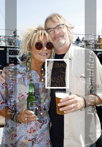Amsterdam 31 augustus 2024
50 jaar Radio Veronica op het veronica schip.
Aanwezig oa Tineke de Nooij Wil Luikinga Adje Roland Erik de Zwart Ben Cramer Chimene v Oosterhout Manuela Kemp en haar man Tjerk Lammers .