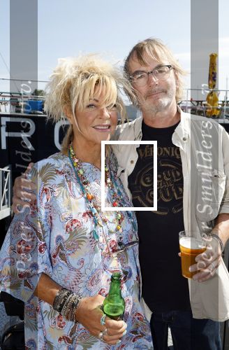Amsterdam 31 augustus 2024
50 jaar Radio Veronica op het veronica schip.
Aanwezig oa Tineke de Nooij Wil Luikinga Adje Roland Erik de Zwart Ben Cramer Chimene v Oosterhout Manuela Kemp en haar man Tjerk Lammers .