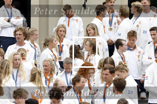 Den Haag 13 augustus 2024
Alle medaillewinnaars bij de olympische spelen op bezoek bij Koning Willem Alexander en Koningin Maxima op huis ten Bosch . oa aanwezig Femke Bol Sifan hassan Harrie Lavreysen Sharon v Rouwendaal Worthy de Jong Marit Bouwmeester Roy v d Berg de Hockey heren de hockey dames en alle roeiers.