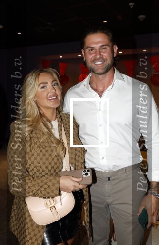Amsterdam 21 augustus 2024
Premiere Samson en Margot in Pathe de munt. Naomy Colinda met partner Victor