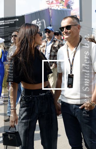 Zandvoort 25 augustus 2024
Olcay Gulsen en Eelko v Kooten bij de Formule 1 op circuit Zandvoort.