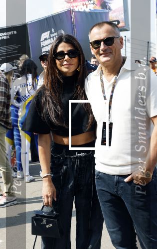 Zandvoort 25 augustus 2024
Olcay Gulsen en Eelko v Kooten bij de Formule 1 op circuit Zandvoort.