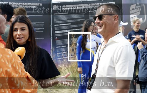 Zandvoort 25 augustus 2024
Olcay Gulsen en Eelko v Kooten bij de Formule 1 op circuit Zandvoort.