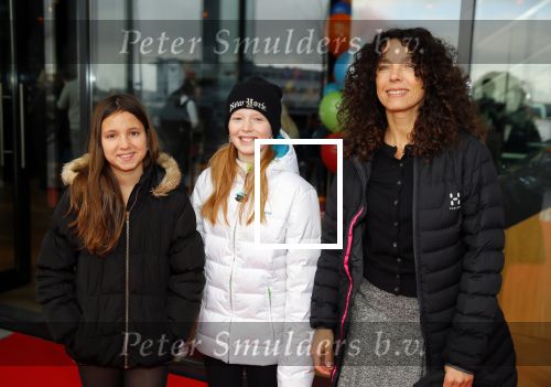 Amsterdam 1 februari 2015
Premiere Jack in theater Amsterdam met  oa Matsen Montsma Georgina Verbaan Jelka v Houten Patrick Stoof Gijs Naber Tygo Gernandt en Plien v Bennekom. 
Paula v Oest met dochter