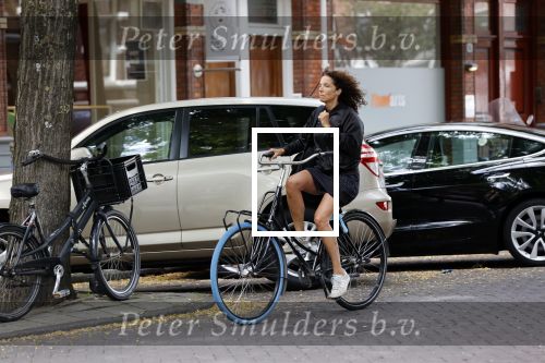 Amsterdam 27 juli 2020
Paula v Oest op de fiets in Amsterdam zuid