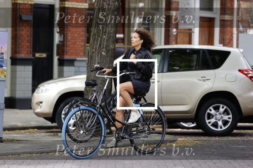 Amsterdam 27 juli 2020
Paula v Oest op de fiets in Amsterdam zuid