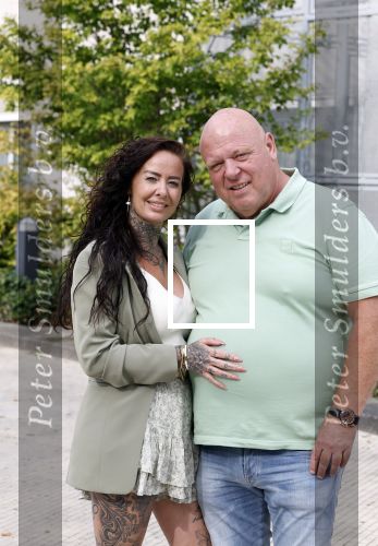 Helmond 30 augustus 2024
Mark Gillis wordt uit het ziekenhuis ontslagen waar hij ruim 9 weken heeft gelegen . Zijn vader Peter Gillis Wendy v Hout en broer Ruud Gillis en zus Inge Gillis halen hem op.