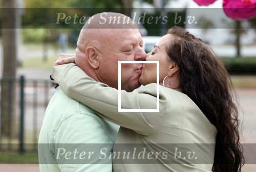 Helmond 30 augustus 2024
Mark Gillis wordt uit het ziekenhuis ontslagen waar hij ruim 9 weken heeft gelegen . Zijn vader Peter Gillis Wendy v Hout en broer Ruud Gillis en zus Inge Gillis halen hem op.