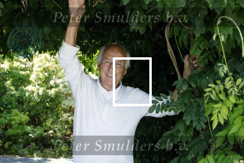 Loosdrecht 30 juli 2024
Peter Koelewijn bij zijn huis in Loosdrecht.