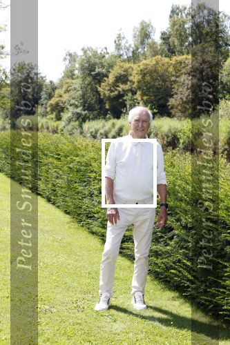 Loosdrecht 30 juli 2024
Peter Koelewijn bij zijn huis in Loosdrecht.