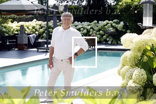 Loosdrecht 30 juli 2024
Peter Koelewijn bij zijn huis in Loosdrecht.