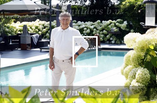 Loosdrecht 30 juli 2024
Peter Koelewijn bij zijn huis in Loosdrecht.