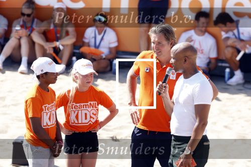 Scheveningen 12 augustus 2024
Aankomst olympische sporters in scheveningen . Humberto Tan presenteert het programma. Pieter v d Hoogenband