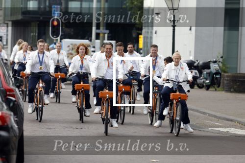 Den Haag 13 augustus 2024
De Olympische sporters die een medaille gehaald hebben worden ontvangen door premier Dick Schoof .  Pieter v d Hoogenband