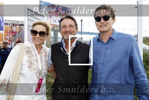 Zandvoort 25 augustus 2024
F1 Grand Prix op circuit Zandvoort met veel Bn ers en Royals. Prins Maurits met Prinses Marilene en hun zoon Lucas v Vollenhoven