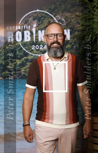 Hilversum 23 augustus 2024
Presentatie deelnemers expeditie Robinson 2024 . De presentatoren zijn Art Rooijakers en Nicolette Kluijver .
De deelnemers zijn Nouchka Fontijn Ymre Stiekema Vincent Visser Thomas v d Vlugt Hamza Othman Kimmylien Nguyen Jamie Kames Julie Reinders Ramon Brugman Joy v Swieten Billy Dans Ellemieke Vermolen Rikkie Kolle Ouassima Tajmout  Marijn Kuipers Farja Farvardin (FawryNotSawry) Kiran Badloe  en Timor Steffens