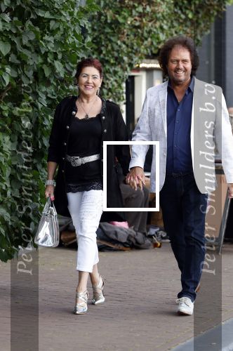 Amsterdam 9augustus 2024
Premiere show Hans Klok in Carre . Rene Leblanc met partner