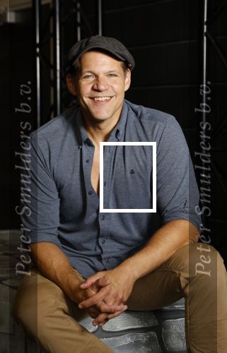 Molenaarsgraaf 26 augustus 2024
Presntatie cast Shrek met oa Rene v Kooten Linda Verstraten Qshans Thode en Darren v d Lek . Michael v Hoorne is de producent