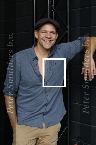 Molenaarsgraaf 26 augustus 2024
Presntatie cast Shrek met oa Rene v Kooten Linda Verstraten Qshans Thode en Darren v d Lek . Michael v Hoorne is de producent