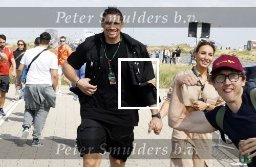 Zandvoort 25 augustus 2024
F1 Grand Prix op circuit Zandvoort met veel Bn ers en Royals. Rico Verhoeven en Naomi v d Beem