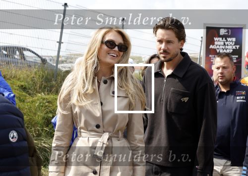 Zandvoort 25 augustus 2024
F1 Grand Prix op circuit Zandvoort met veel Bn ers en Royals. Romee Strijd met haar man laurens v Leeuwen