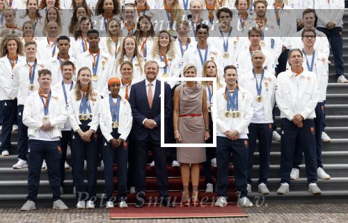 Den Haag 13 augustus 2024
Alle medaillewinnaars bij de olympische spelen op bezoek bij Koning Willem Alexander en Koningin Maxima op huis ten Bosch . oa aanwezig Femke Bol Sifan hassan Harrie Lavreysen Sharon v Rouwendaal Worthy de Jong Marit Bouwmeester Roy v d Berg de Hockey heren de hockey dames en alle roeiers.