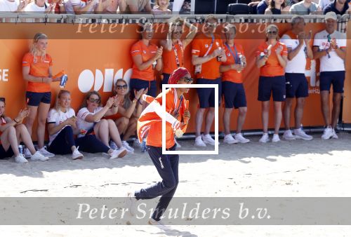 Scheveningen 12 augustus 2024
Aankomst olympische sporters in scheveningen . Humberto Tan presenteert het programma. Sifan Hassan