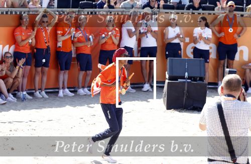 Scheveningen 12 augustus 2024
Aankomst olympische sporters in scheveningen . Humberto Tan presenteert het programma. Sifan Hassan