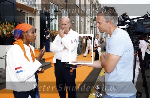 Den Haag 13 augustus 2024
De Olympische sporters die een medaille gehaald hebben worden ontvangen door premier Dick Schoof . Sifan hassan geinterviewd door Nick Dijkman