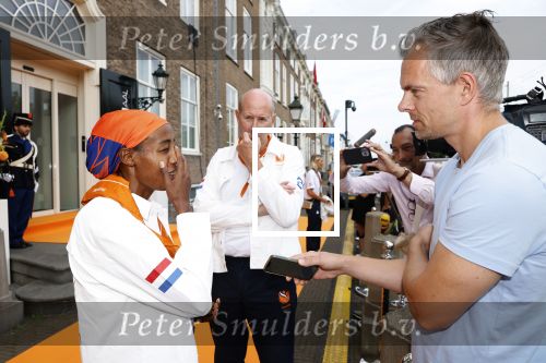 Den Haag 13 augustus 2024
De Olympische sporters die een medaille gehaald hebben worden ontvangen door premier Dick Schoof . Sifan hassan geinterviewd door Nick Dijkman
