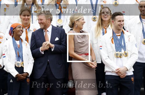 Den Haag 13 augustus 2024
Alle medaillewinnaars bij de olympische spelen op bezoek bij Koning Willem Alexander en Koningin Maxima op huis ten Bosch . oa aanwezig Femke Bol Sifan hassan Harrie Lavreysen Sharon v Rouwendaal Worthy de Jong Marit Bouwmeester Roy v d Berg de Hockey heren de hockey dames en alle roeiers.