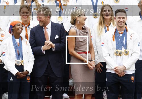 Den Haag 13 augustus 2024
Alle medaillewinnaars bij de olympische spelen op bezoek bij Koning Willem Alexander en Koningin Maxima op huis ten Bosch . oa aanwezig Femke Bol Sifan hassan Harrie Lavreysen Sharon v Rouwendaal Worthy de Jong Marit Bouwmeester Roy v d Berg de Hockey heren de hockey dames en alle roeiers.