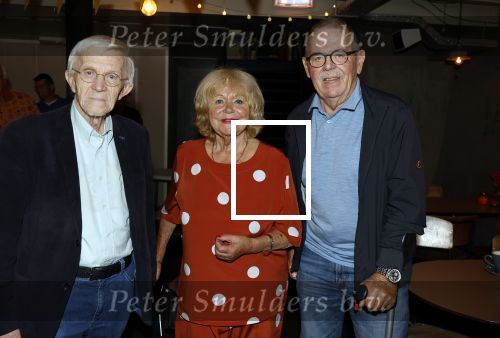 Amsterdam 31 augustus 2024
50 jaar Radio Veronica op het veronica schip.
Aanwezig oa Tineke de Nooij Wil Luikinga Adje Roland Erik de Zwart Ben Cramer Chimene v Oosterhout Manuela Kemp en haar man Tjerk Lammers .