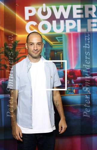 Amsterdam 21 augustus 2024
Presentatie Power Couple . De bekende koppels die mee doen aan het programma zijn: Djamila & Johannes, Eva & Sebastiaan, Laura & Ryan, Naomi & Quentin, Annebel & Rene, Michelle & Roy en Vonneke & Davinio. Monica Geuze en Valerio Zeno.