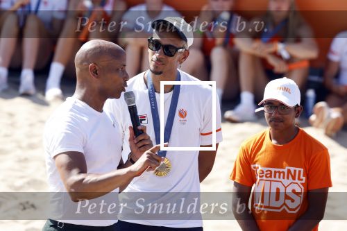 Scheveningen 12 augustus 2024
Aankomst olympische sporters in scheveningen . Humberto Tan presenteert het programma. Worthy de Jong