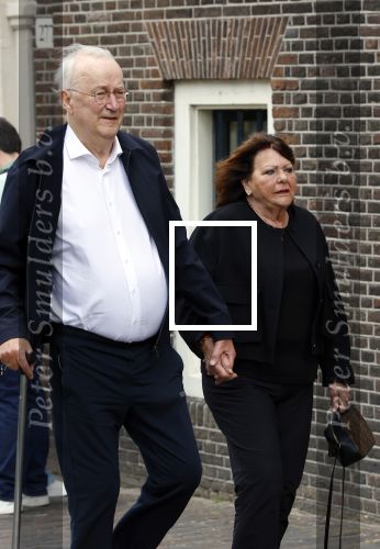 Amsterdam 7 augustus 2025
Herdenkingsdienst Derk Sauer in de westerkerk . Henk v Dorp met partner