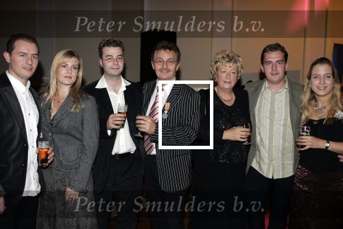 Hilversum14 november 2005
40 jaar BZN in studio 21.
Jan Tuyp met vrouw en kindeen
Peter Smulders bv