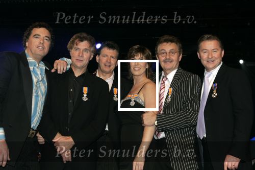 Hilversum14 november 2005
40 jaar BZN in studio 21.
BZN met koninklijke onderscheiding
Peter Smulders bv